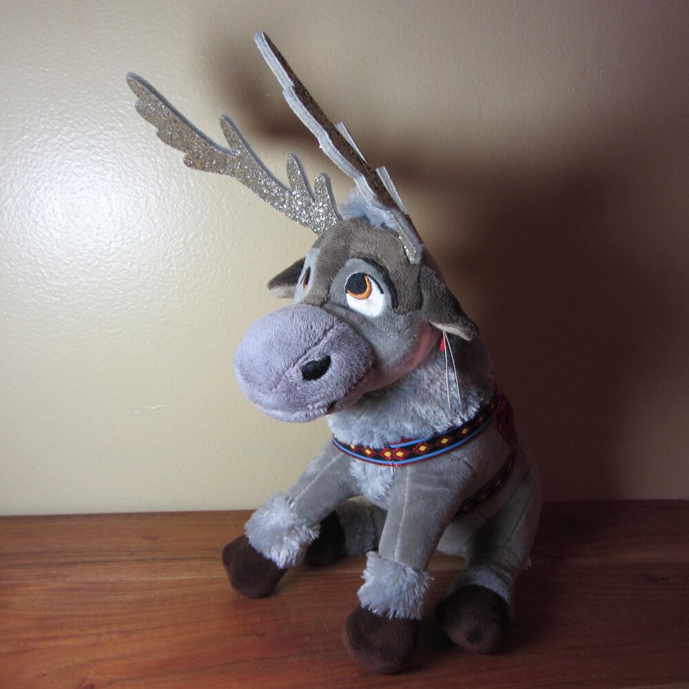 3 for $40 - plush TY 2020 frozen II sitting sven reindeer 9" with tag (W6041)